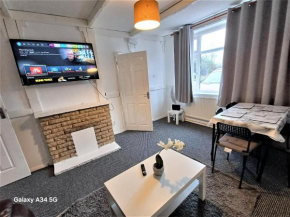 4 Bedroom House - North Dagenham